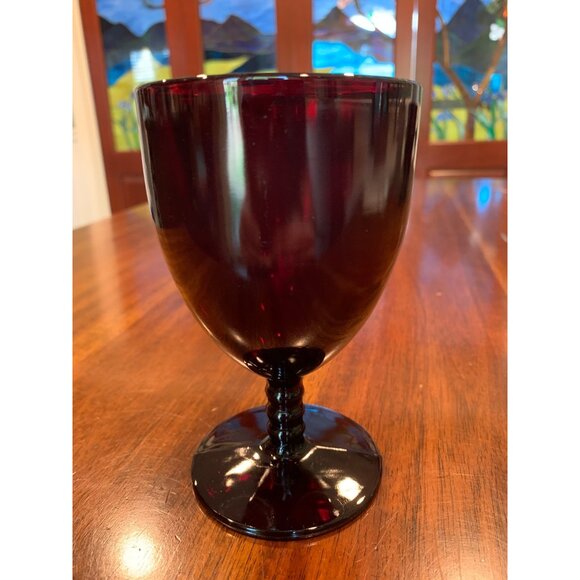 Anchor Hocking Monarch Ruby Red Stemmed Wine Goblets. - Picture 2 of 8